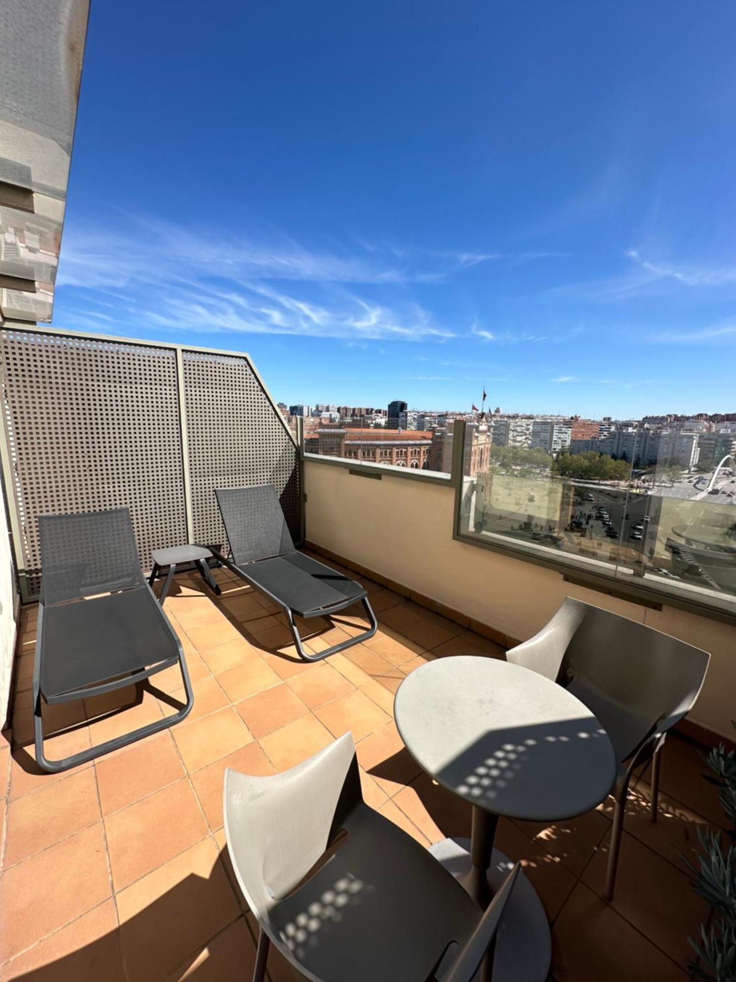 Ibis Centro Ventas 2*