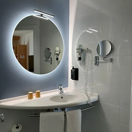 Ibis Madrid Centro Las Ventas Room photo