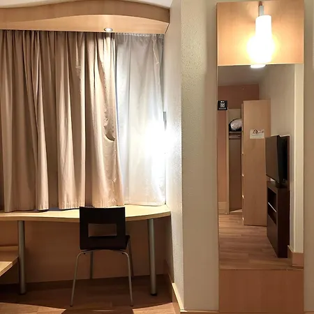 Ibis Madrid Centro Las Ventas Room photo