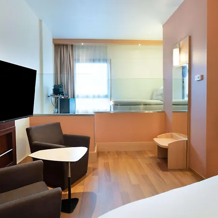 Ibis Madrid Centro Las Ventas Exterior photo