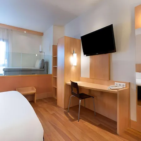 Ibis Madrid Centro Las Ventas Exterior photo